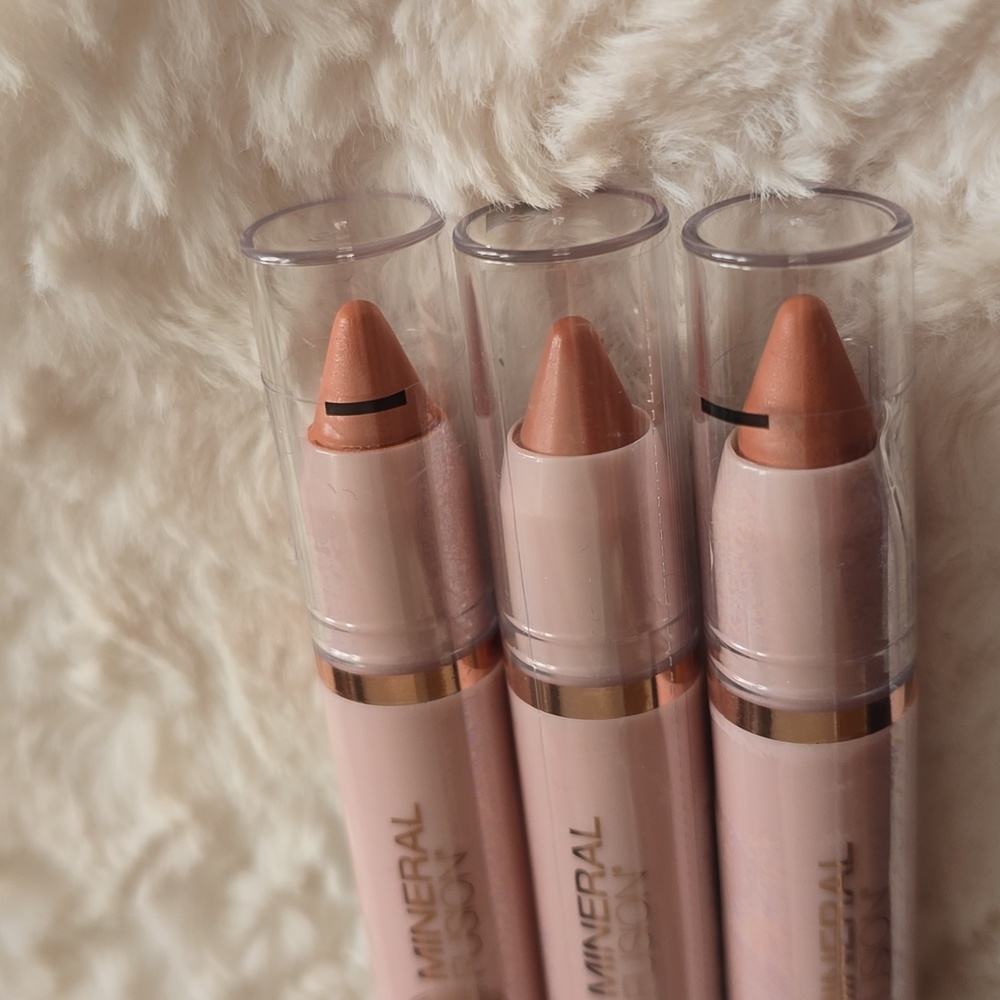MINERAL FUSION BRAND WOMEN'S SHEER MOISTURE LIP TINT BUNDLE OF 3